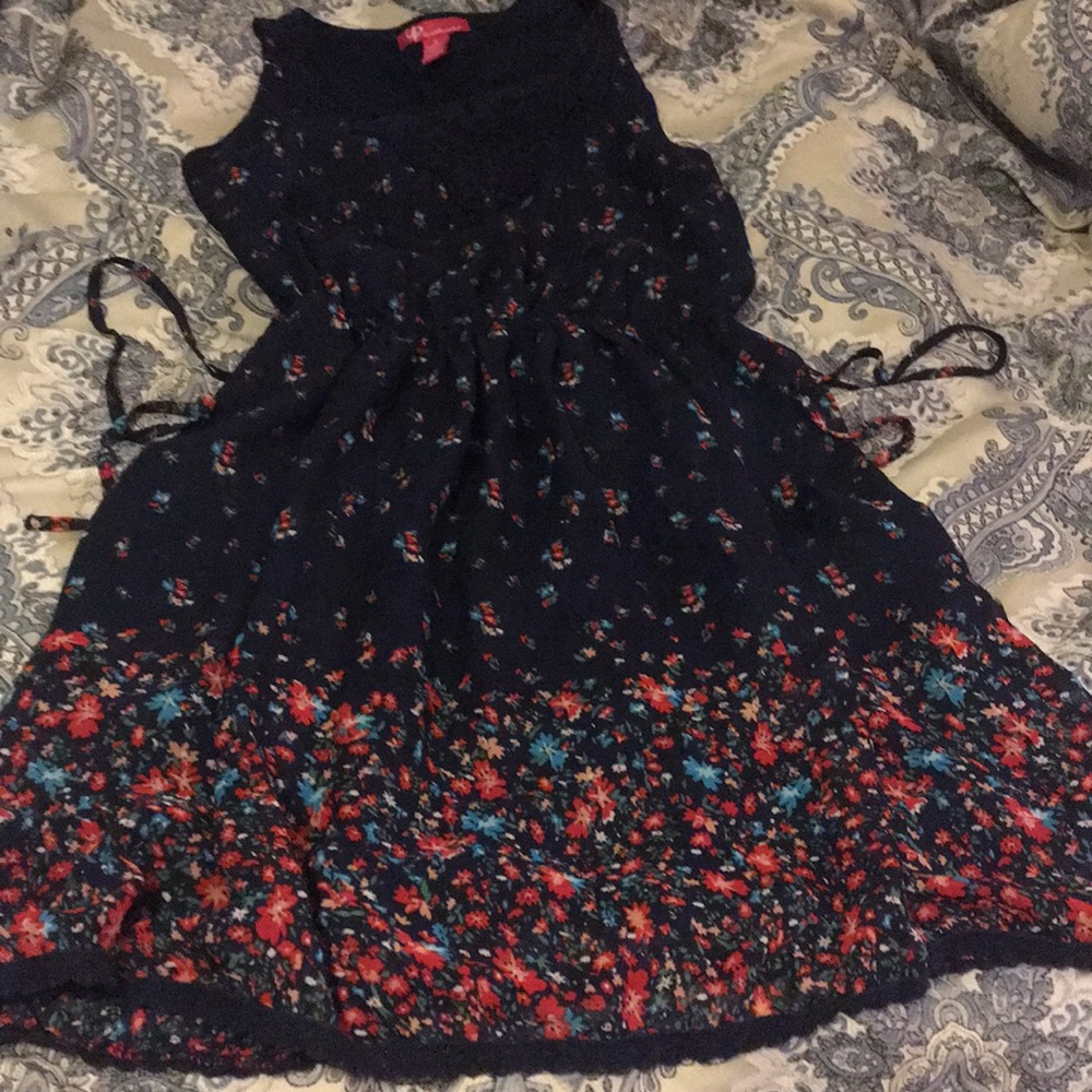 UP dress